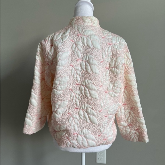 Ariel Vintage Lightweight Quilted Leaf Print Cropped Jacket Size Large - Picture 4 of 9
